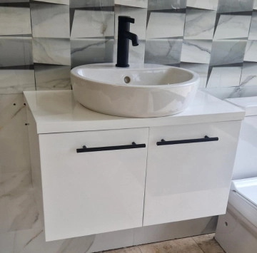 Шкаф за баня с мивка Монако 70см бял